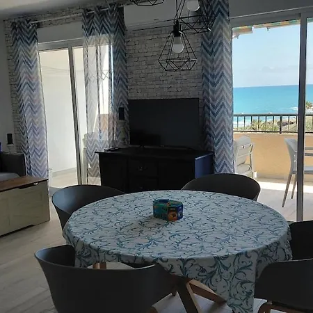 Апартаменти Sea View